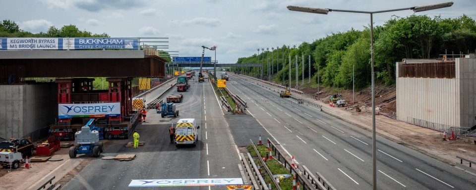 Mobile platform preparing to drive the deck over the motorway