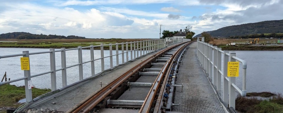 Trackside LM to HM Curved Alignment