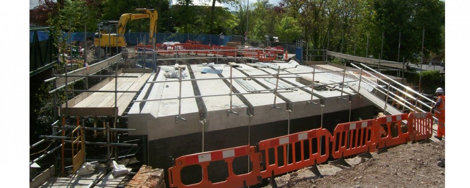 Andover Road Bridge, Winchester showing the top of the portal and the channels with reinforcement to allow for concrete stitches