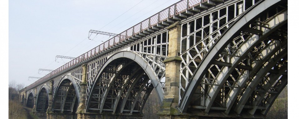 The arches after sand blasting to remove paint and rust patches to exposed fresh metal to repair