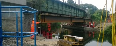 Weathering Steel Girder Erection