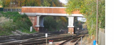 Andover Road Bridge, Winchester with caps on existing support structures to build the new on top