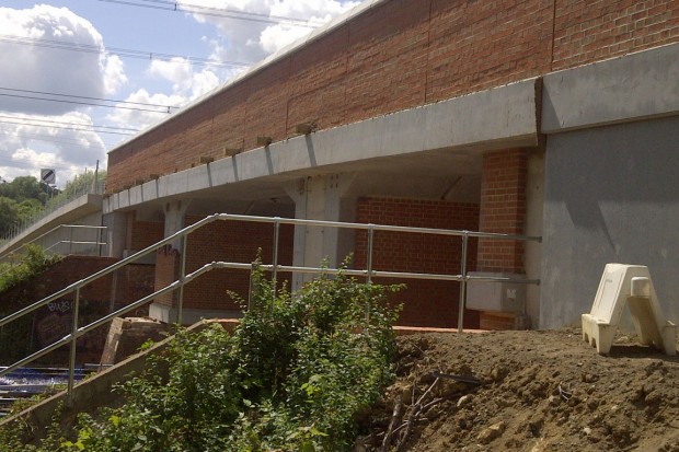 Old Abingdon Road Bridge, Oxford during brick facing operation to mimic the old appearance